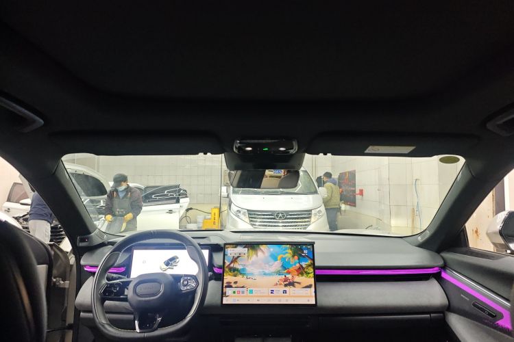 领克08 EM-P 2023款 120km 长续航Halo局部细节22