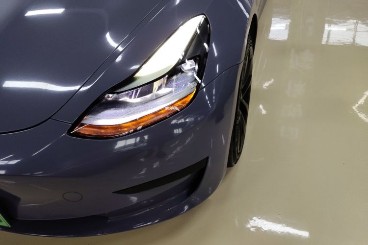 特斯拉 Model 3 2021款 标准续航后驱升级版车身外观36