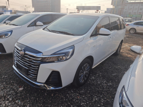 别克GL8 2023款 陆上公务舱 智享型