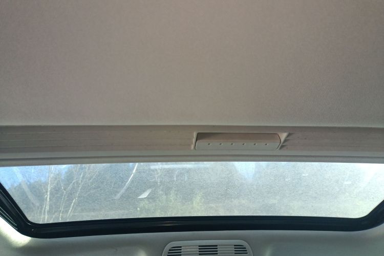 大众 迈腾 2013款 2.0TSI 尊贵型局部细节22