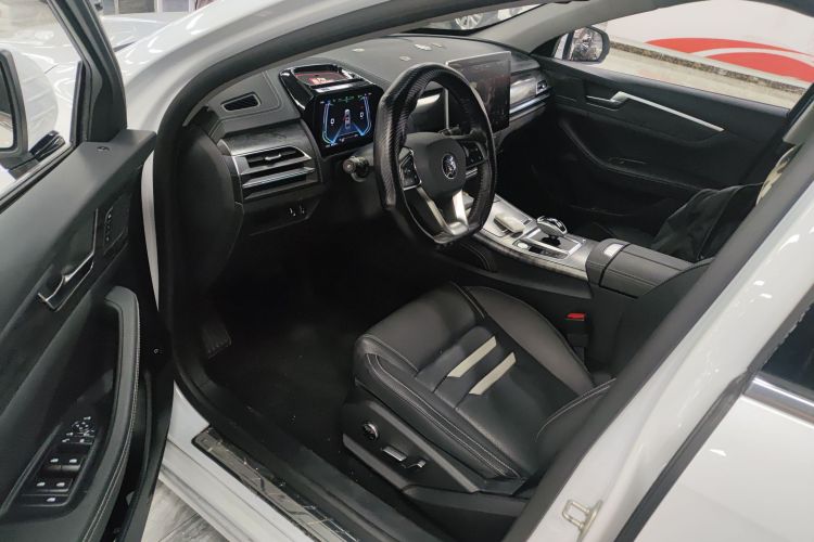 比亚迪 秦Pro新能源 2018款 EV500 智联领耀型中控内饰20