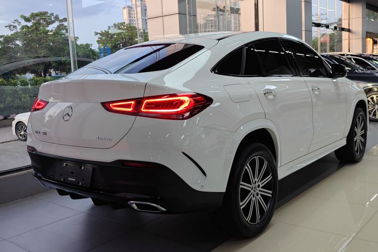 奔驰GLE轿跑 2020款 GLE 350 4MATIC 轿跑SUV 豪华型车身外观6005