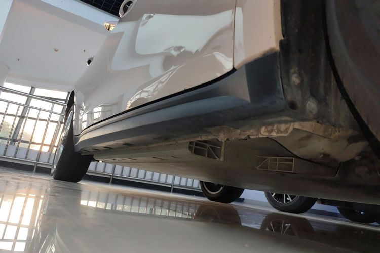 欧拉好猫 2021款 400km标准续航 雅典娜版 三元锂机舱底盘29