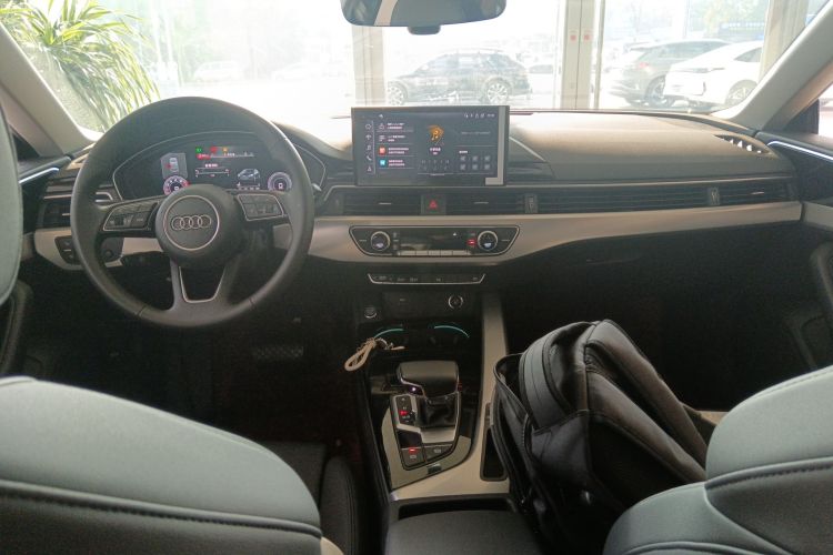 奥迪A5 2023款 Sportback 40 TFSI 时尚动感型中控内饰12