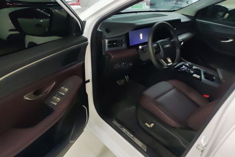 捷途X90 PLUS 2024款 1.6TD DCT别墅 7座中控内饰20