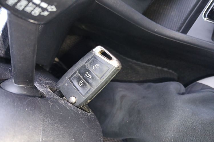 大众 宝来 2024款 200TSI DSG畅行版中控内饰11