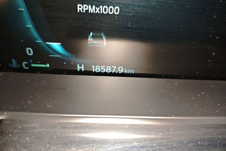 福特 探险者 2024款 2.3T EcoBoost 四驱钛金版 6座中控内饰15