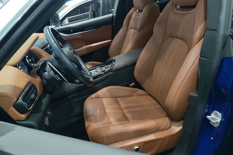 玛莎拉蒂 Levante 2022款 3.0T Modena局部细节19