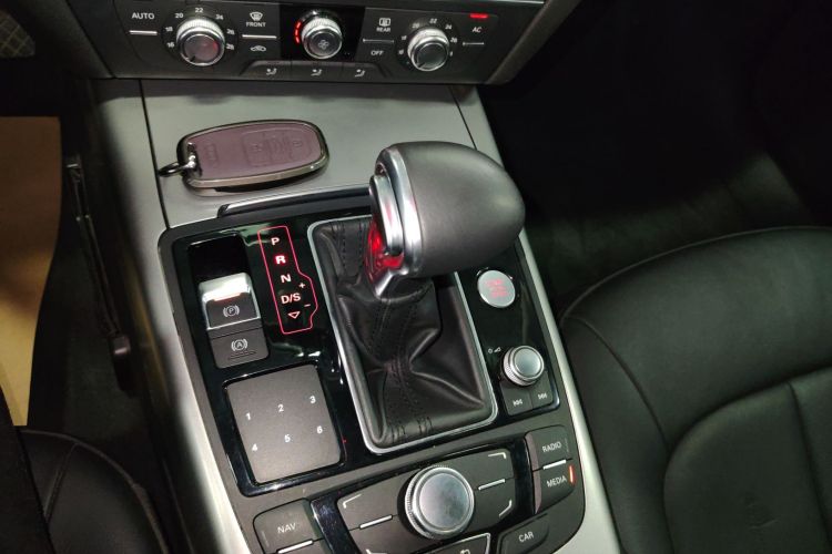 奥迪A7 2013款 35 FSI quattro进取型局部细节18