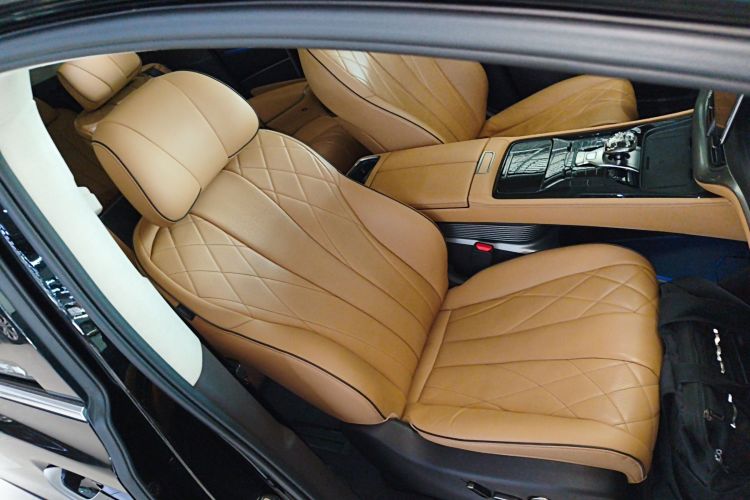 腾势D9 2024款 DM-i 980 四驱旗舰型局部细节41