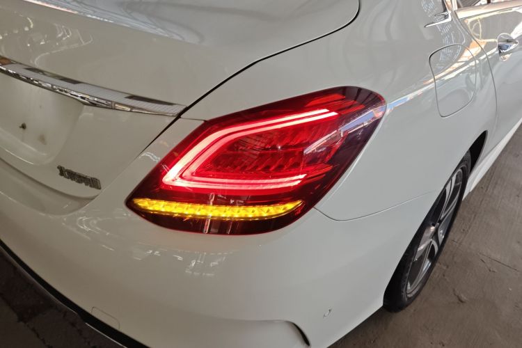 奔驰C级 2020款 改款 C 260 L 运动版车身外观6006