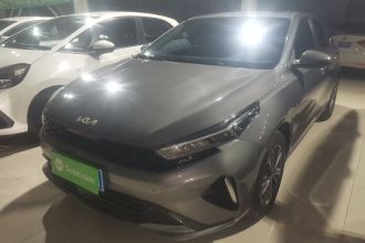 起亚K3 2024款 1.5L CVT舒适优享版