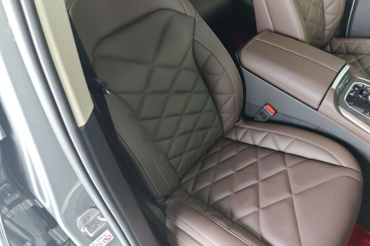 宝马X5 2022款 改款 xDrive 30Li 尊享型M运动套装局部细节41