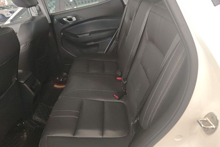 奇瑞 瑞虎5x 2019款 HERO 1.5L CVT豪华版中控内饰21