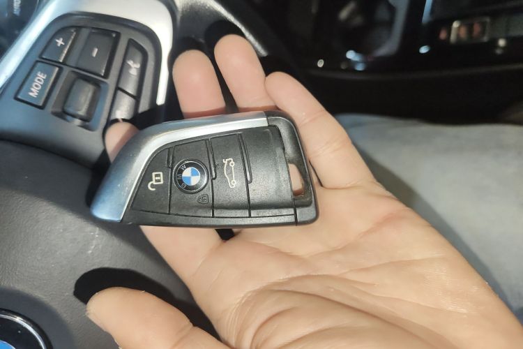 宝马X1 2019款 xDrive20Li 尊享型中控内饰11