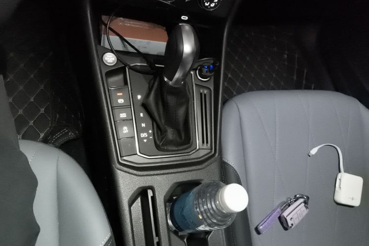 大众 朗逸 2023款 1.5L 自动五百万版中控内饰18