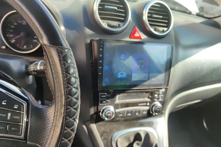 哈弗H6 2015款 升级版 1.5T 手动两驱精英型中控内饰16