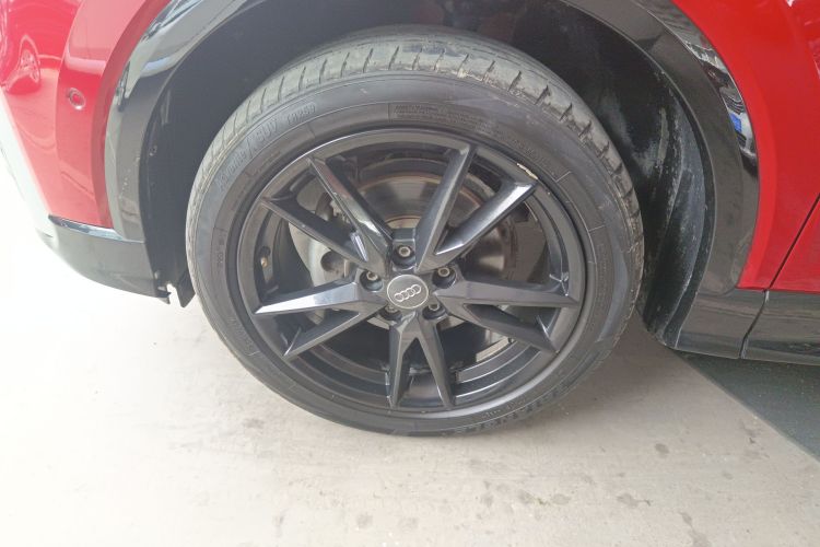 奥迪Q2L 2018款 35 TFSI 时尚动感型 国V车身外观35