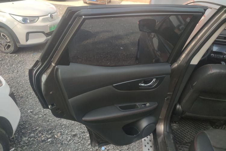 日产 逍客 2017款 2.0L CVT豪华版 国V中控内饰49