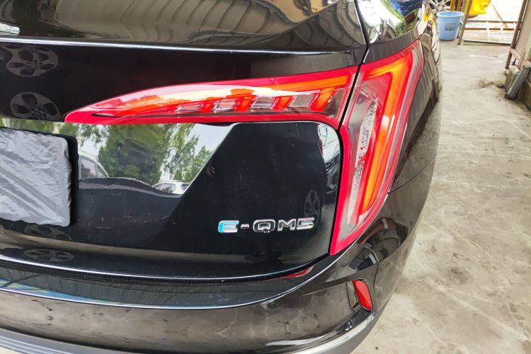 红旗E-QM5 2021款 网约充电 基础版 4座车身外观6004