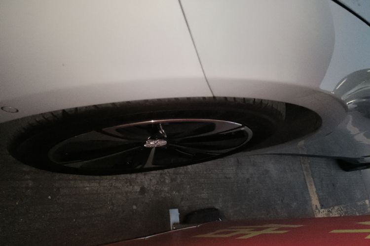 蔚来ET5T 2023款 75kWh Touring车身外观6007