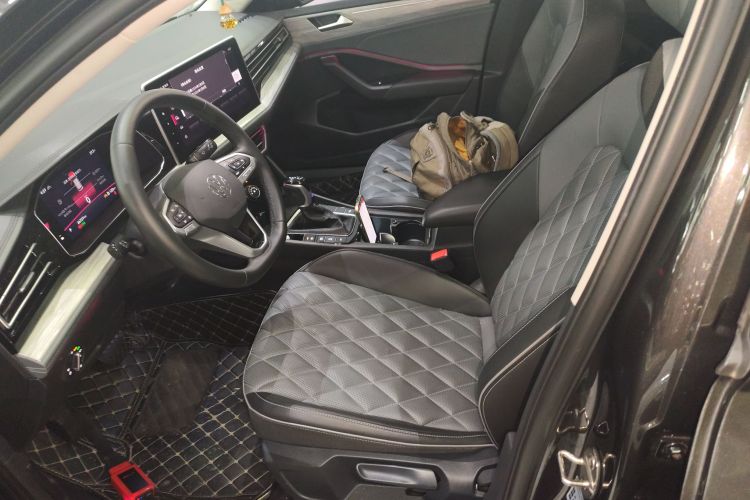 大众 速腾 2024款 300TSI DSG超越版局部细节19