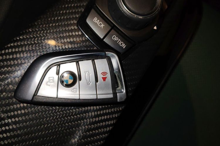 宝马3系 2017款 320Li xDrive 时尚型中控内饰11