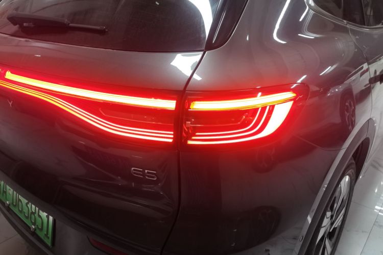 吉利银河 银河E5 2024款 530km 星舰版车身外观6006