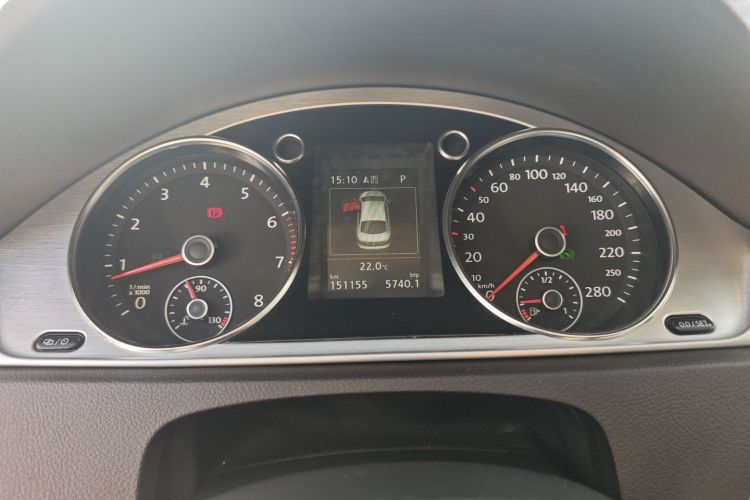 一汽-大众CC 2016款 2.0TSI 至尊型中控内饰14