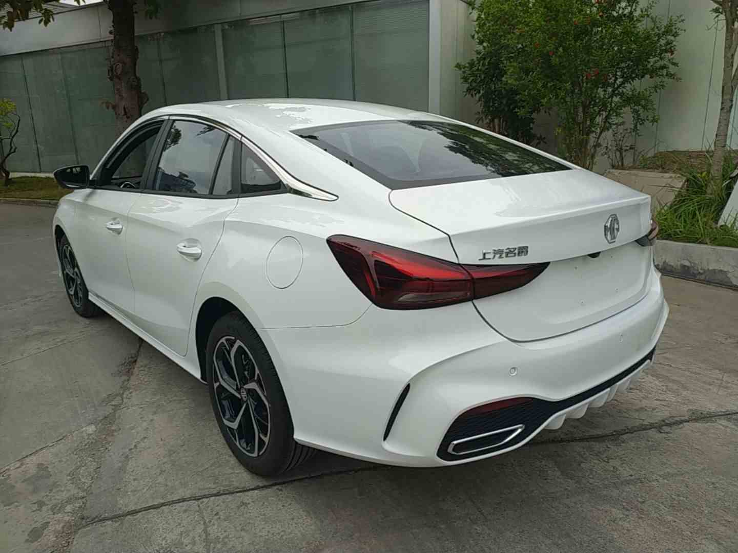 名爵 MG5 2026款 300DTGI 全球旗舰MAX版(3)