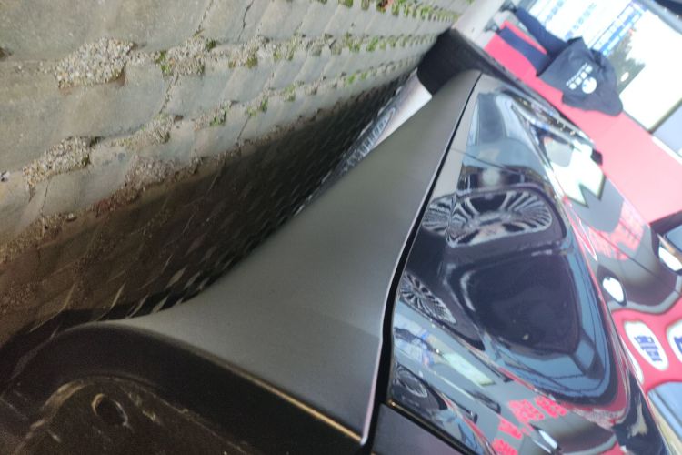 特斯拉 Model Y 2024款 后轮驱动版局部细节9002