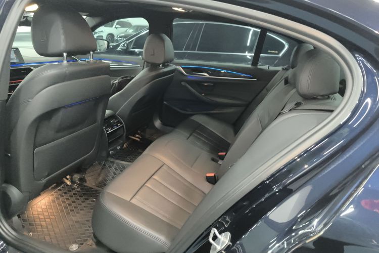 宝马5系 2018款 525Li M运动套装中控内饰21