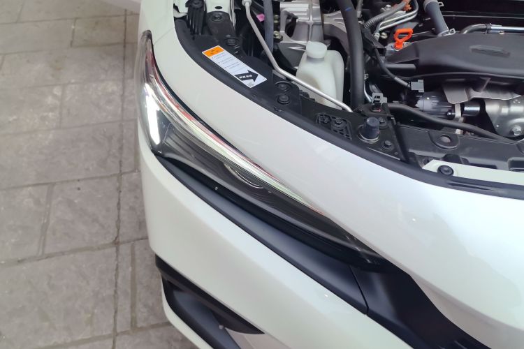 本田 思域 2022款 240TURBO CVT劲控版车身外观8