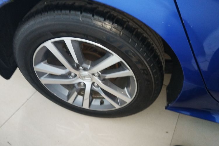 本田 思域 2022款 240TURBO CVT劲动版车身外观6008