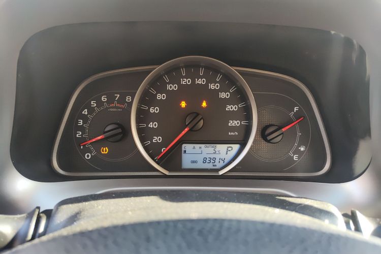 丰田 RAV4荣放 2015款 2.0L CVT两驱风尚版中控内饰14