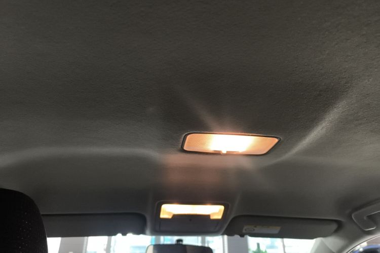 丰田 雷凌双擎E+ 2019款 1.8PH GS E-CVT精英版中控内饰22