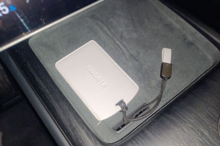 小米汽车 小米SU7 2024款 四驱超长续航高阶智驾Max版中控内饰7001