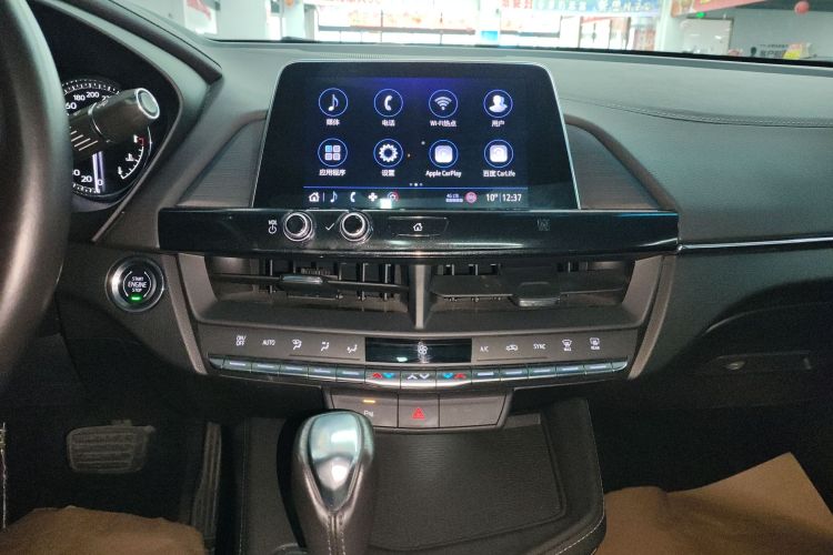 凯迪拉克CT4 2020款 28T 时尚型局部细节16