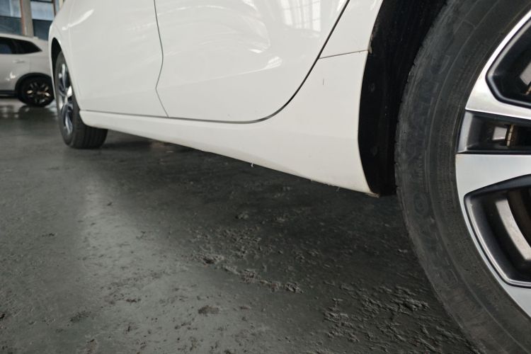 长安 逸动 2020款 PLUS 1.6L GDI 自动豪华型局部细节9002