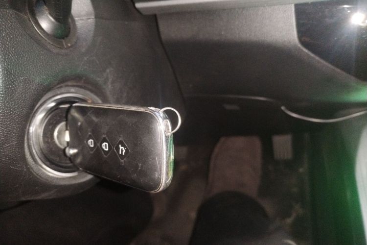 五菱汽车 五菱佳辰 2022款 1.5L 手动乐享精英型中控内饰11