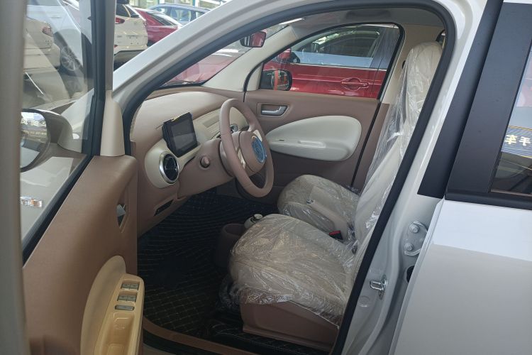 五菱汽车 宏光MINIEV 2025款 四门版 进阶款中控内饰7003