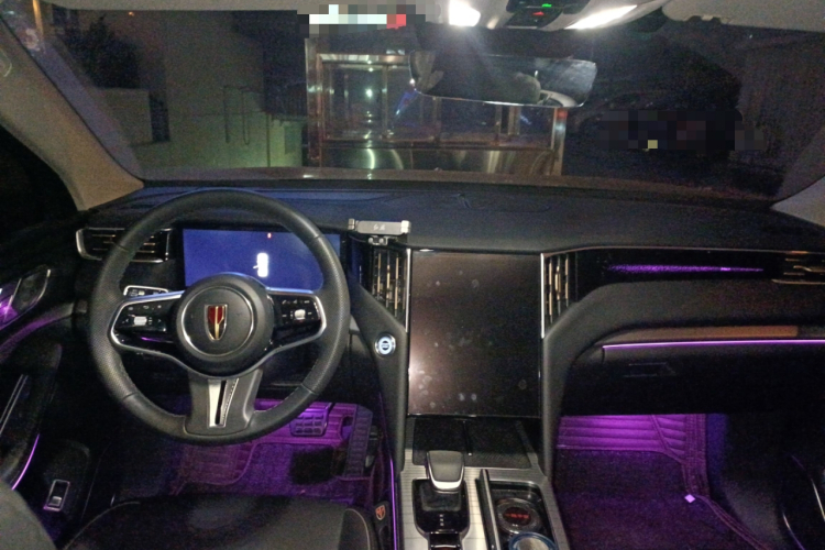 红旗HS7 PHEV 2024款 2.0T PHEV 四驱旗畅版 7座中控内饰12