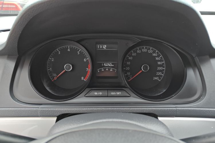 大众 朗逸 2015款 1.6L 手动风尚版中控内饰14