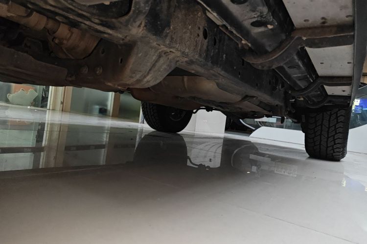 坦克300 2021款 越野版 2.0T 征服者局部细节9002