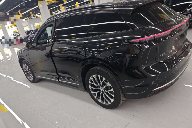 蔚来ES6 2025款 75kWh车身外观6003