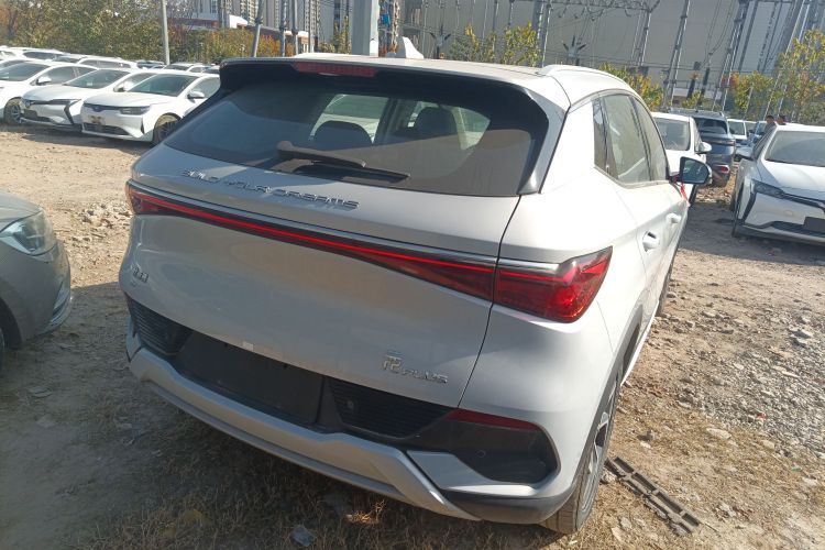 比亚迪 元PLUS 2022款 510KM 旗舰型车身外观7