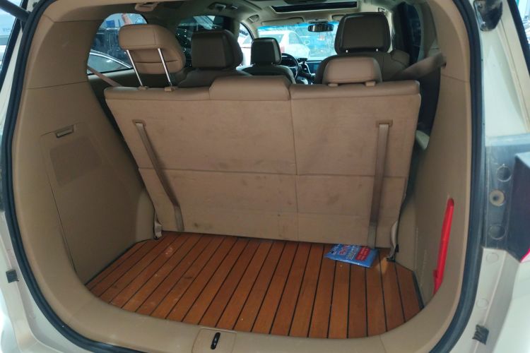 别克GL8 2018款 ES 28T 旗舰型 国VI机舱底盘23