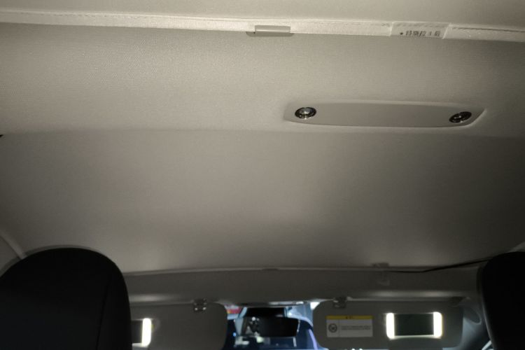 特斯拉 Model 3 2020款 改款 标准续航后驱升级版局部细节22