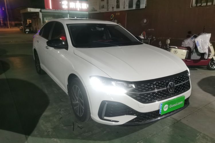 大众 朗逸 2024款 300TSI DSG星空满逸版车身外观3