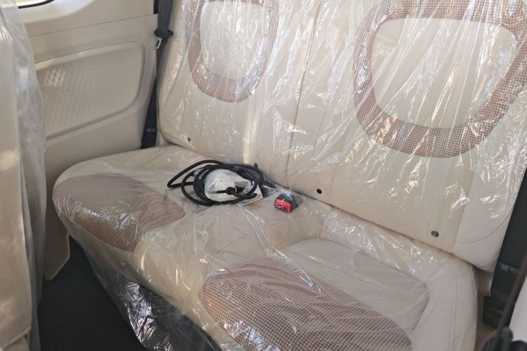 五菱汽车 宏光MINIEV 2024款 第三代 215km 青春版中控内饰21